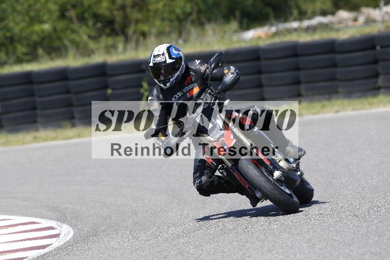 /Archiv-2025/48 25.08.2025 Cornu Master School ADR/blau-bleu/7